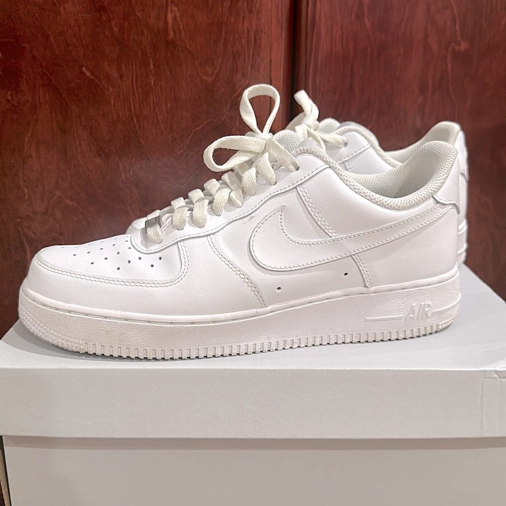 Nike Air Force 1 ‘07 white